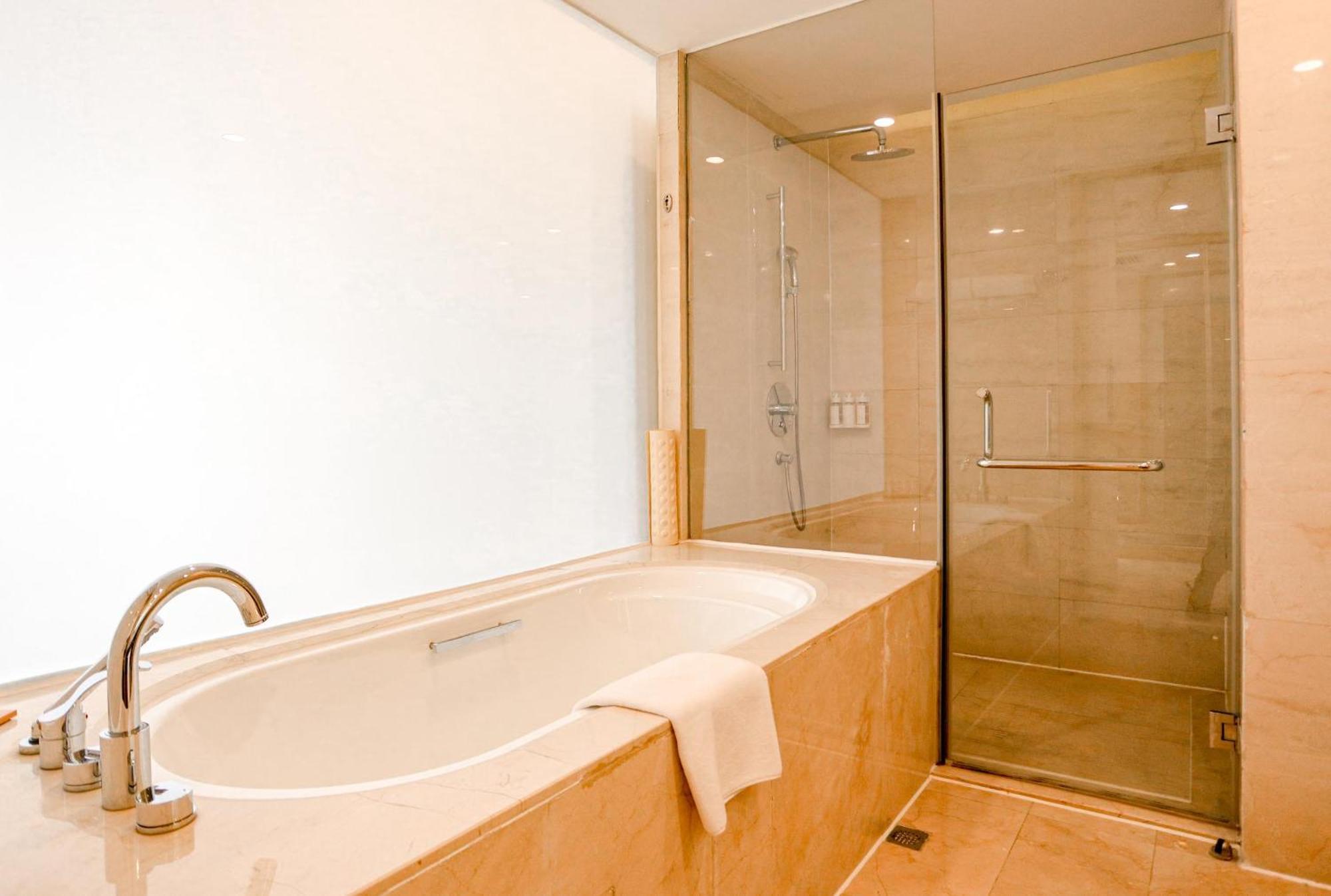 Radisson Hotel Tianjin Aqua City מראה חיצוני תמונה
