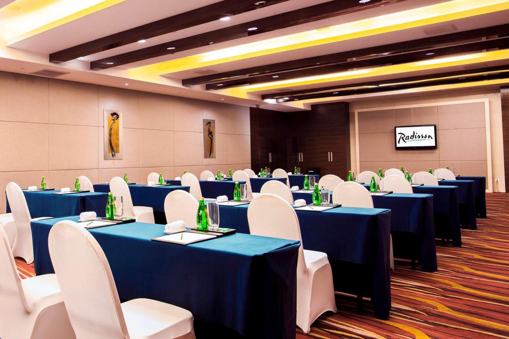Radisson Hotel Tianjin Aqua City מראה חיצוני תמונה